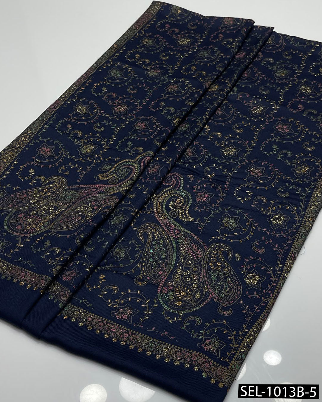 Pure Pashmina Wool Kashmiri Hand-Embroidered Shawl